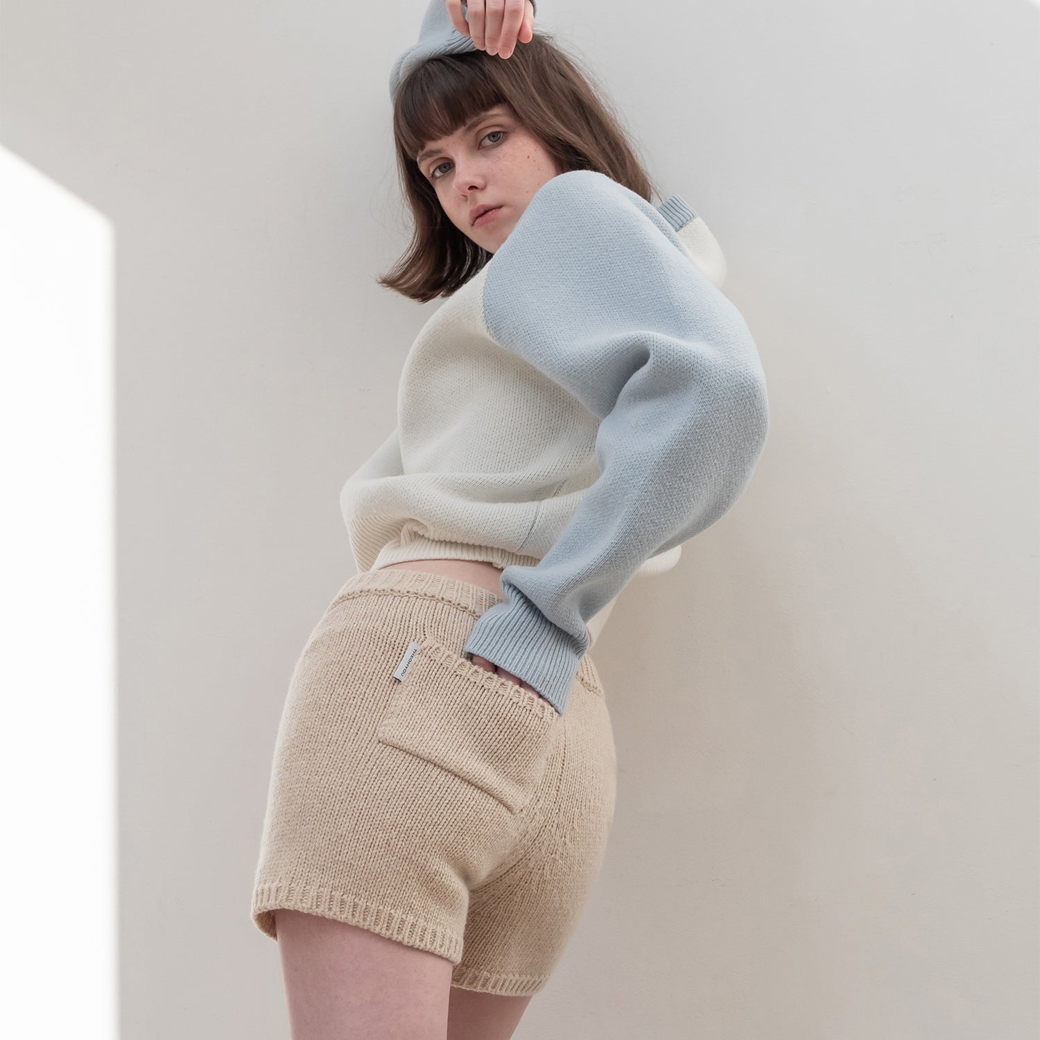 THEOHYOU KNIT SHORTS (OATMEAL)