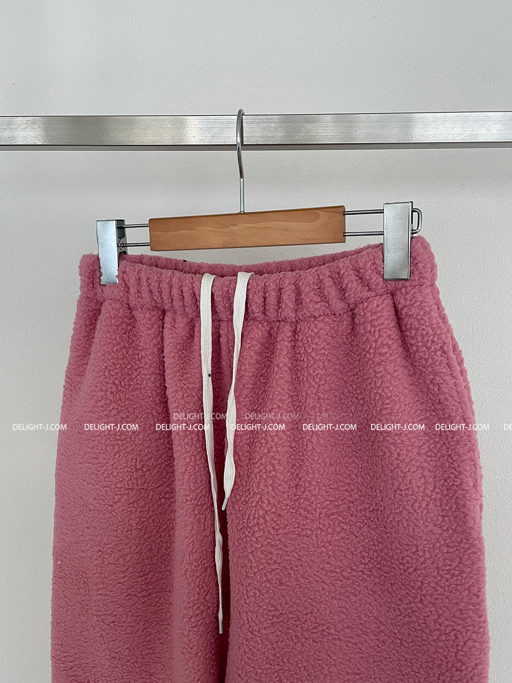 soft wool string jogger wide pants