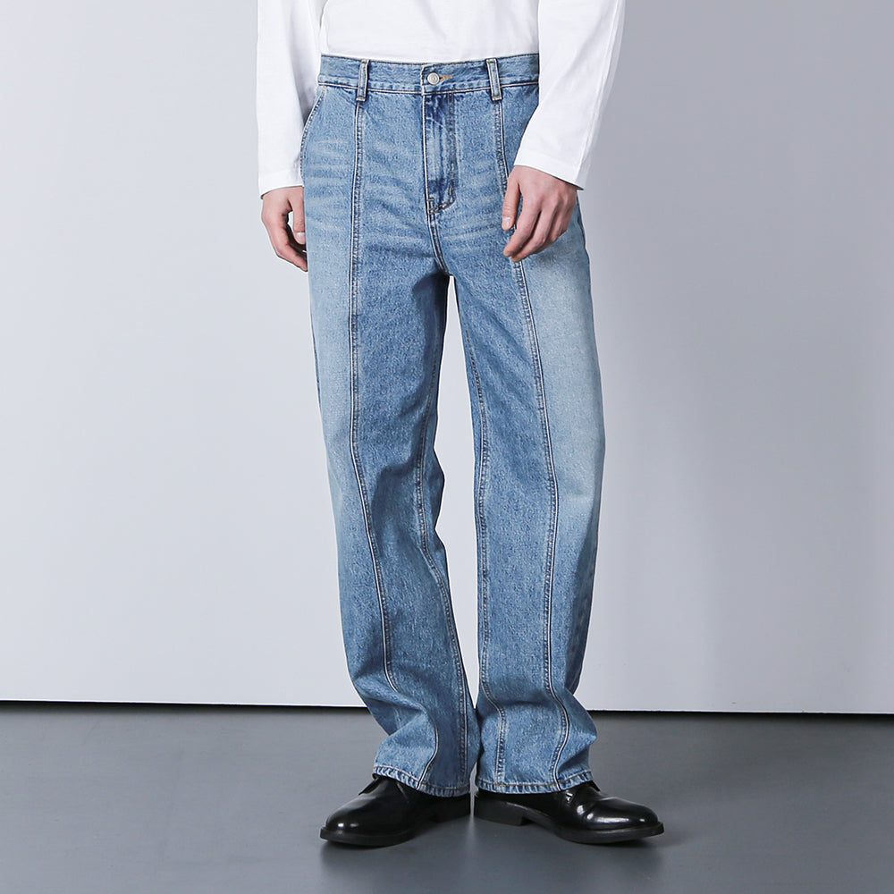 RELAXED FIT FRONT SEAM WASHED DENIM