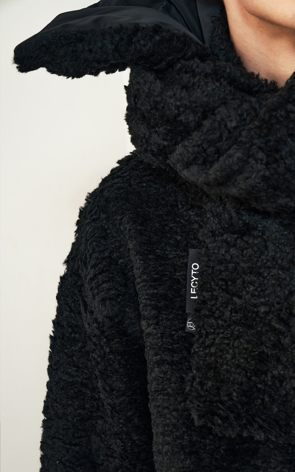 ECO FUR PADDED MIX MUFFLE_[BLACK]