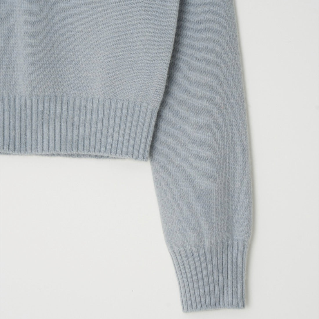 Slub Edge V-neck Knit