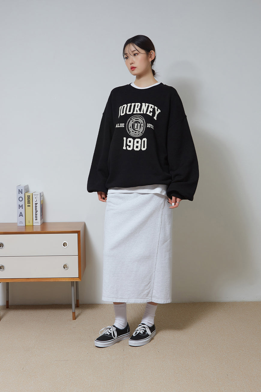 Golden Emblem Sweatshirt (Black)