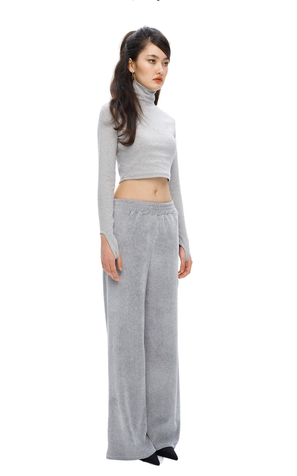 [IPT006-10] VELOURS GLITTER LOGO WIDE PANTS GRAY