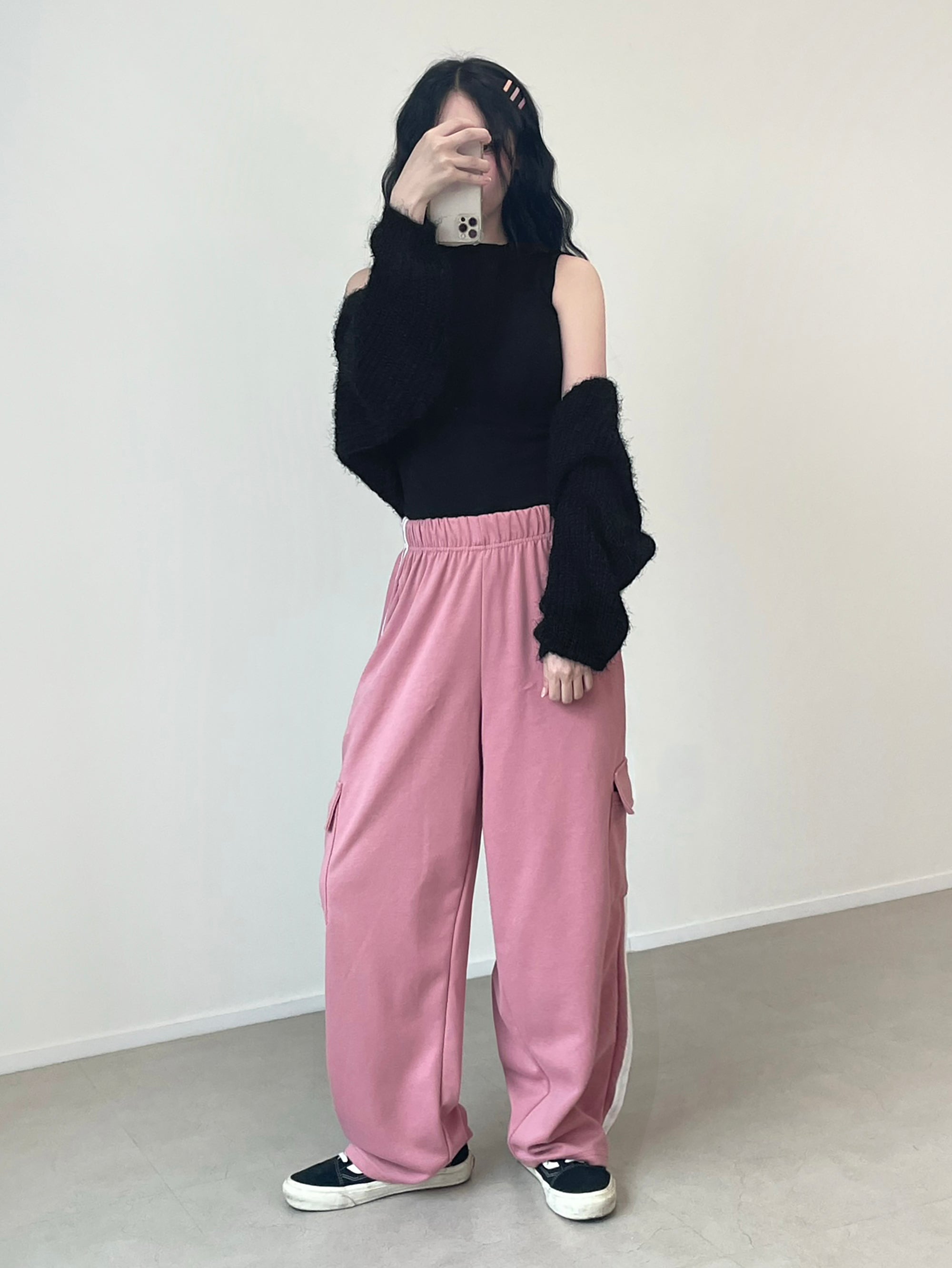 W LINE CARGO SWEAT Pants