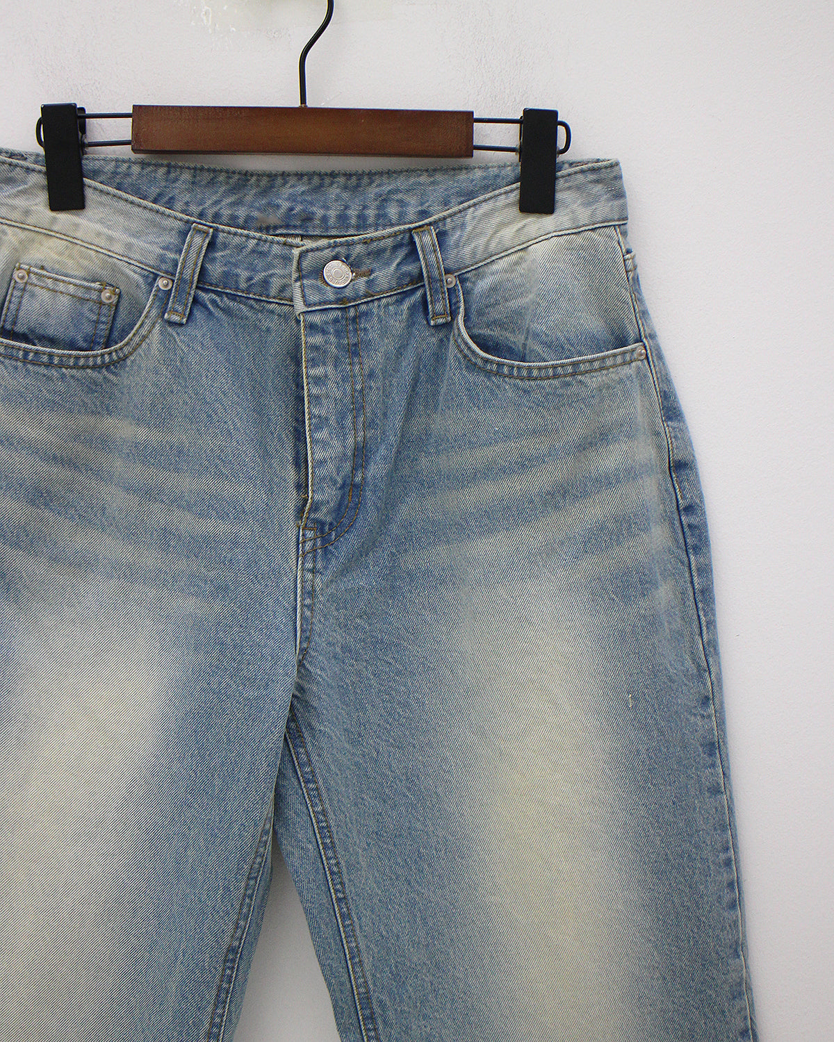 Sanding Wash Low Rise Denim Pants