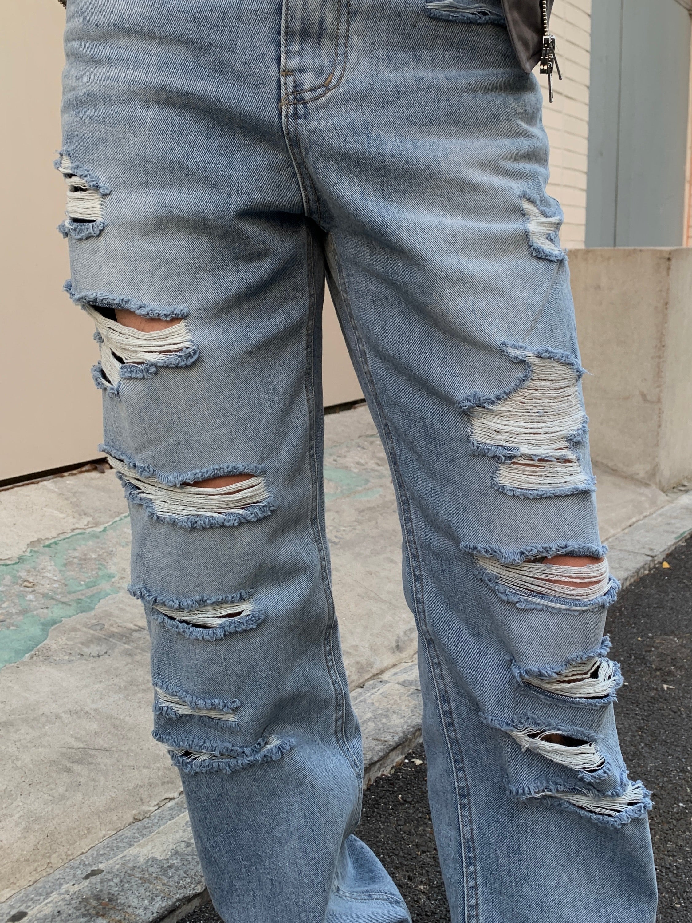 Dirty Destroyed Denim Jeans