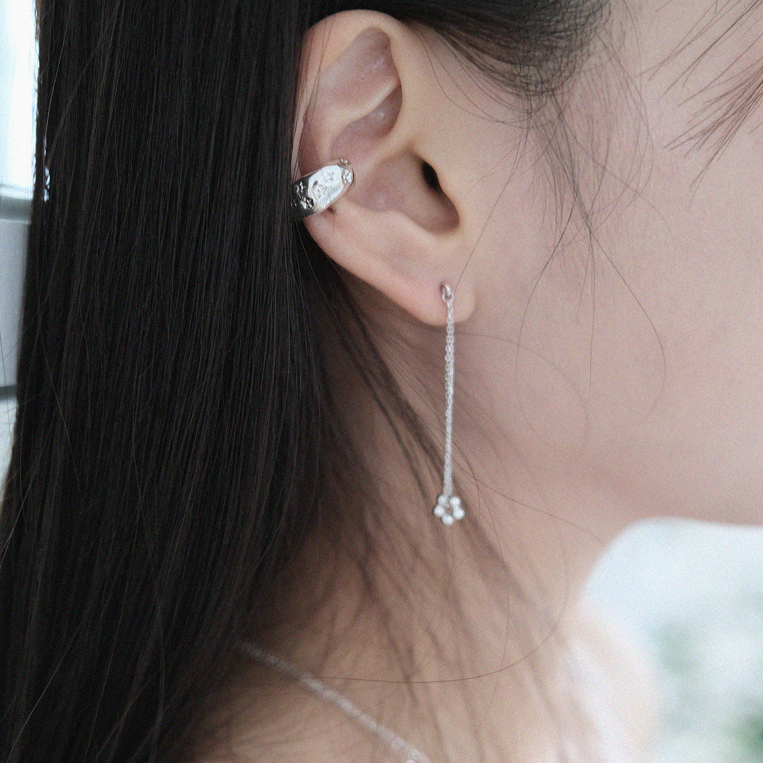 Star stamp earcuff