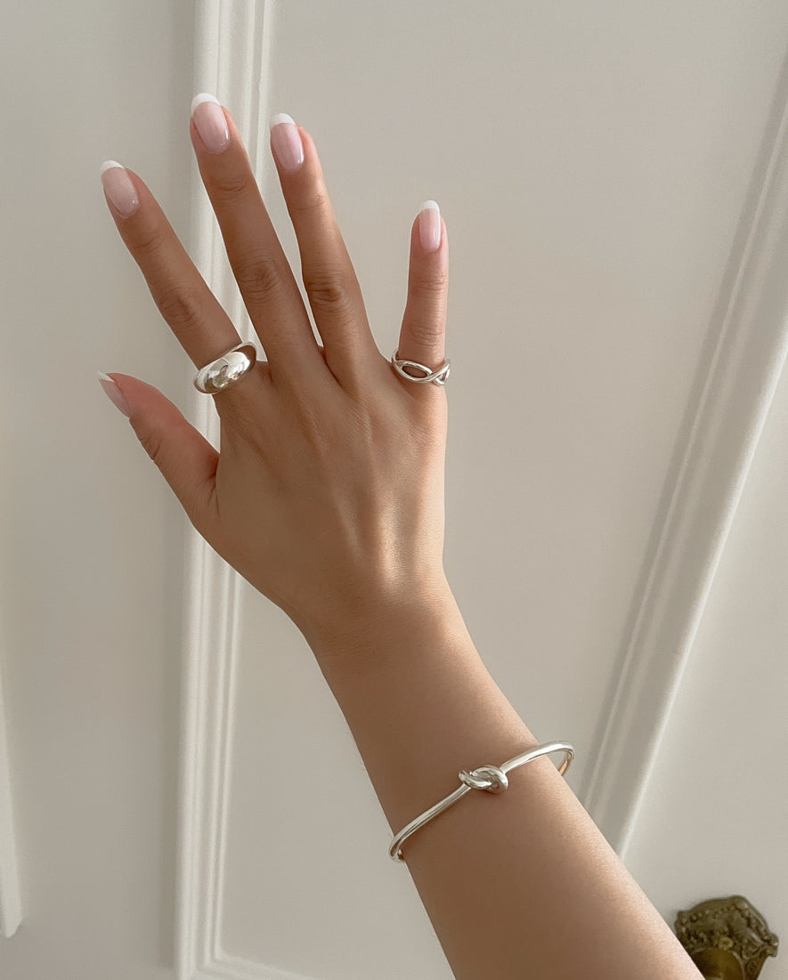 pretzel bangle