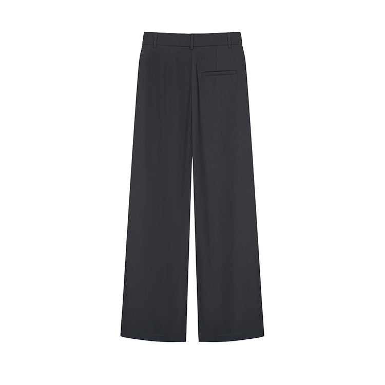 Standard diagonal pocket slacks