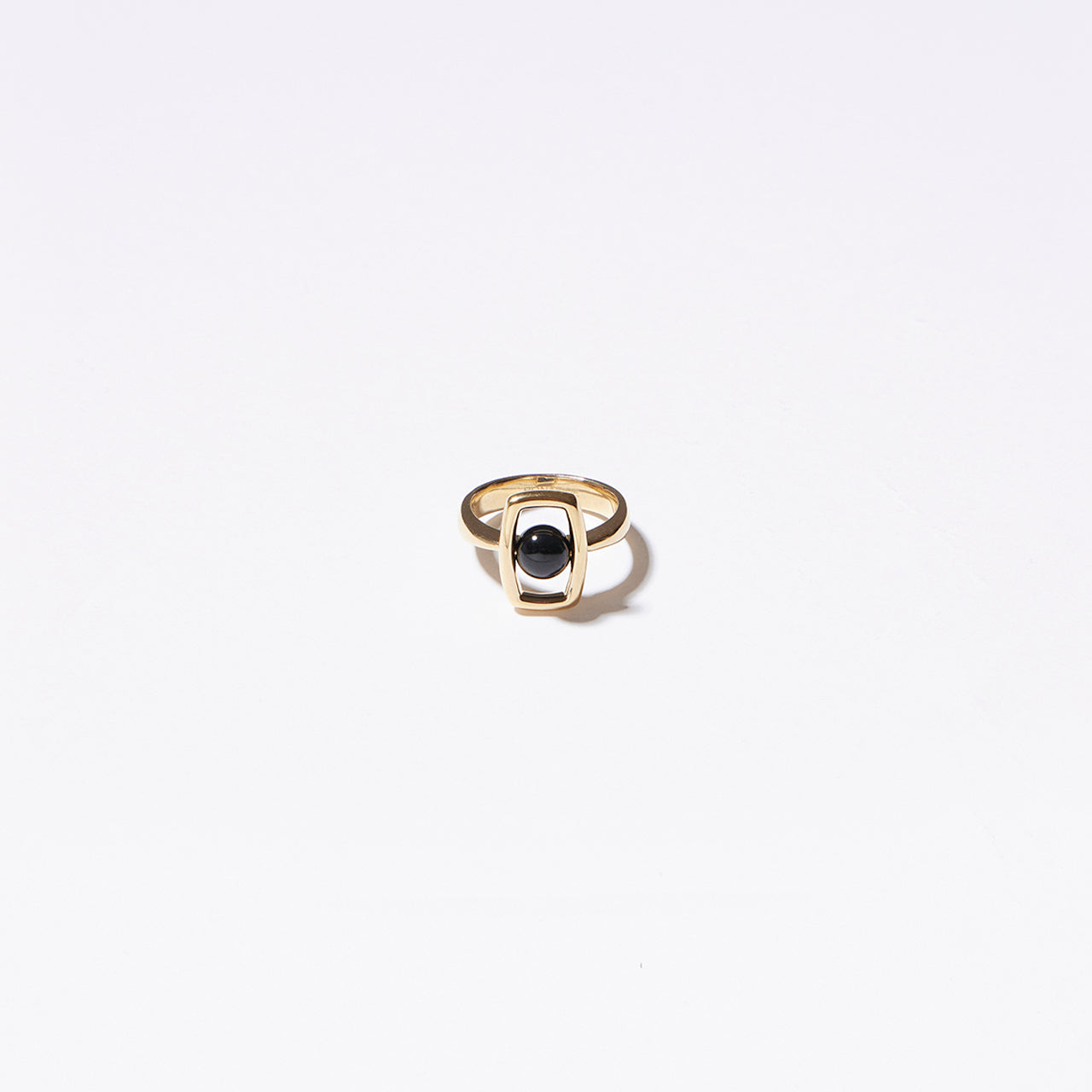 Rectangle UFO Onyx Ring (Gold)