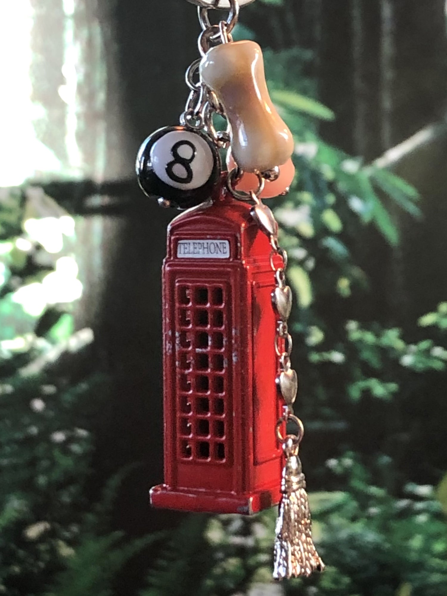 magic world phone booth key-ring