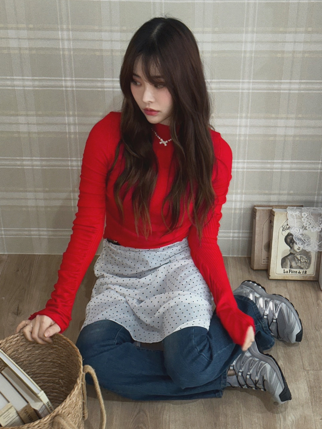 Apple red shirring long sleeve knit