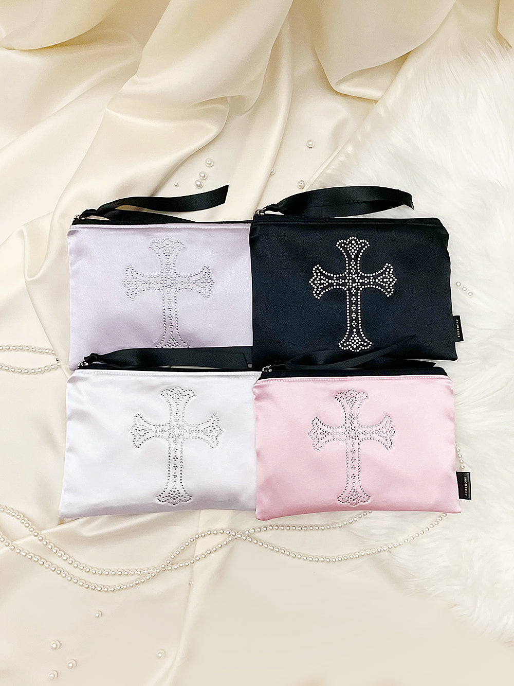 Sparkling Cubic Satin Zip-pouch (M