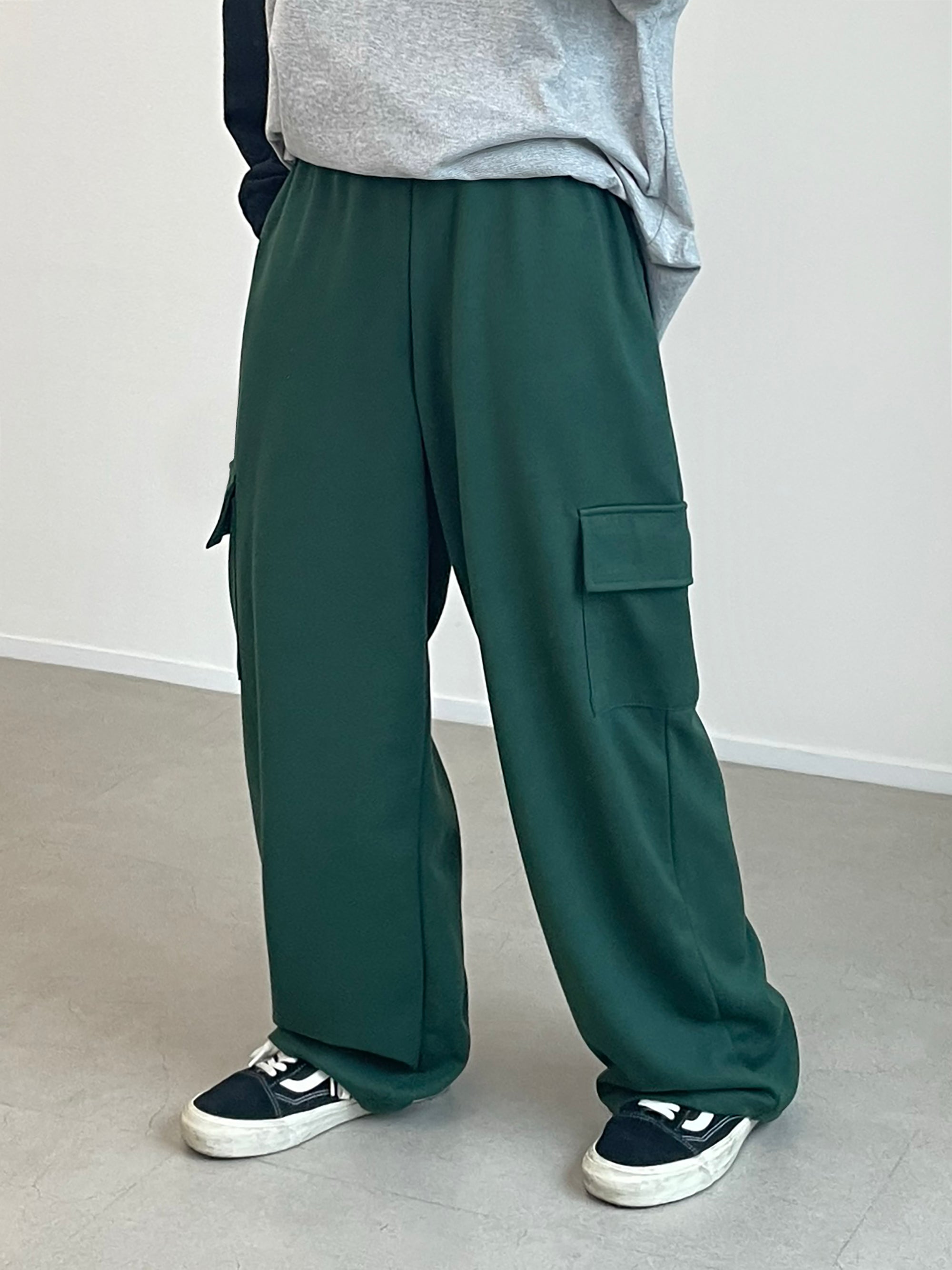 W pocket wide sweatpants