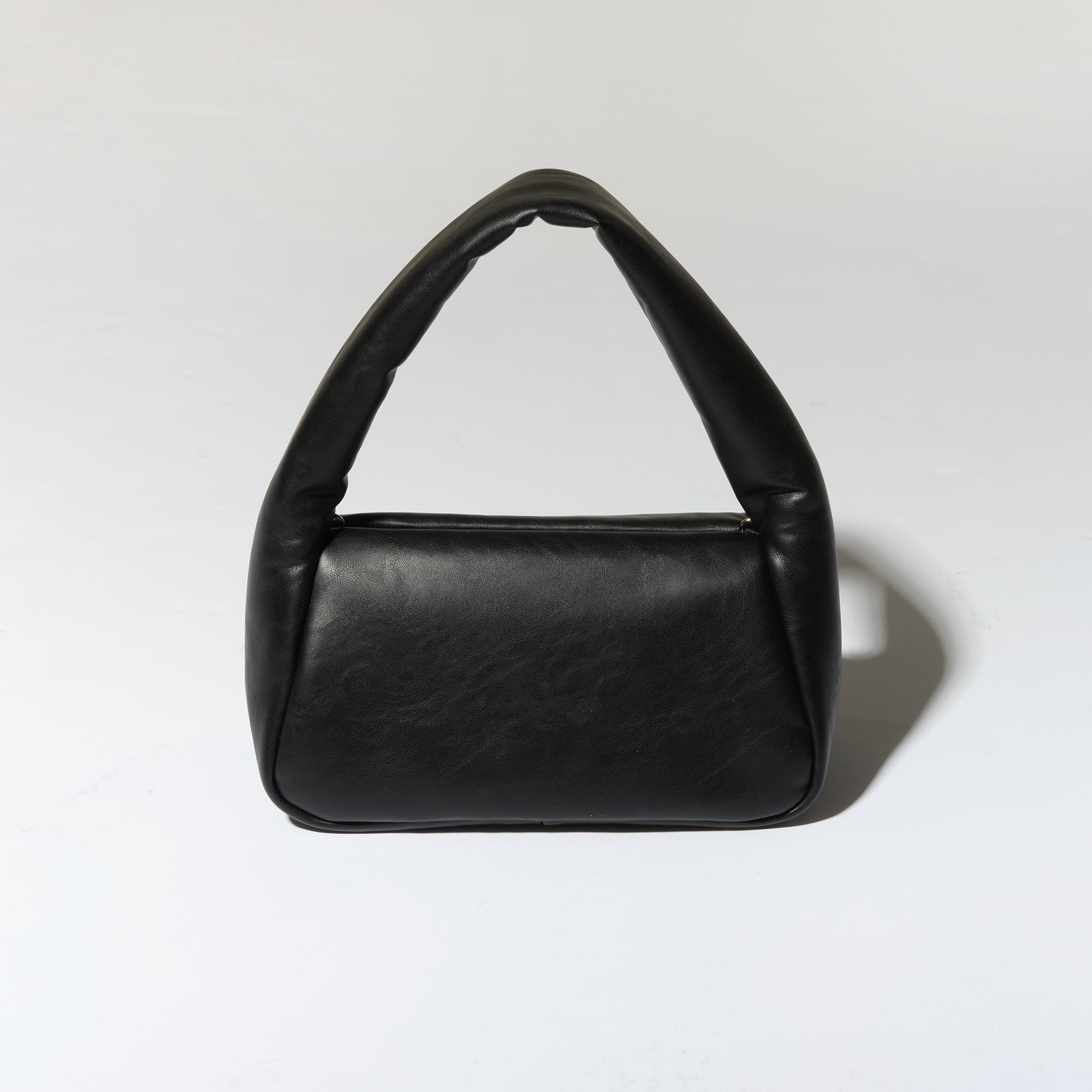 mug Bag M lambskin 10