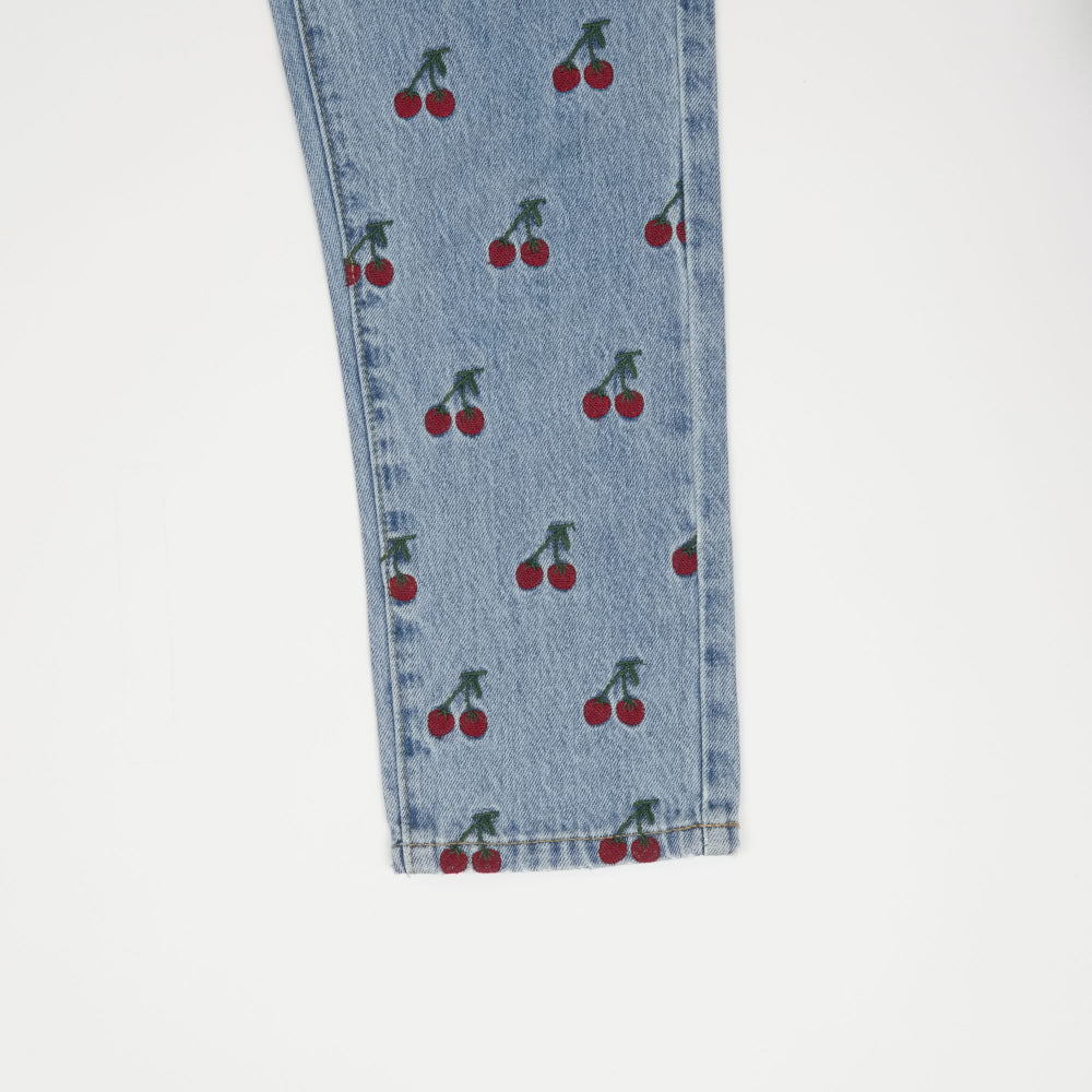 STRAIGHT FIT CHERRY EMBROIDERY DENIM PANTS [6851]