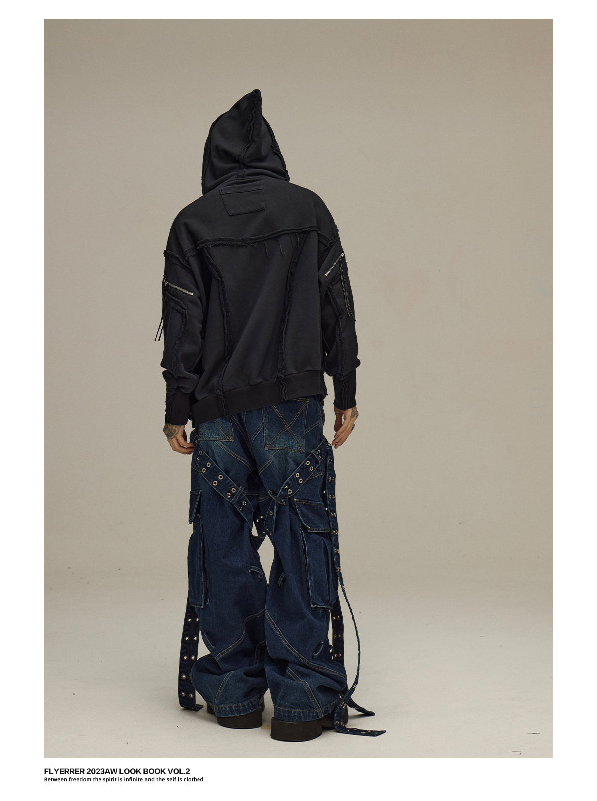 heavy-duty pleated stitching hardware drape jeans