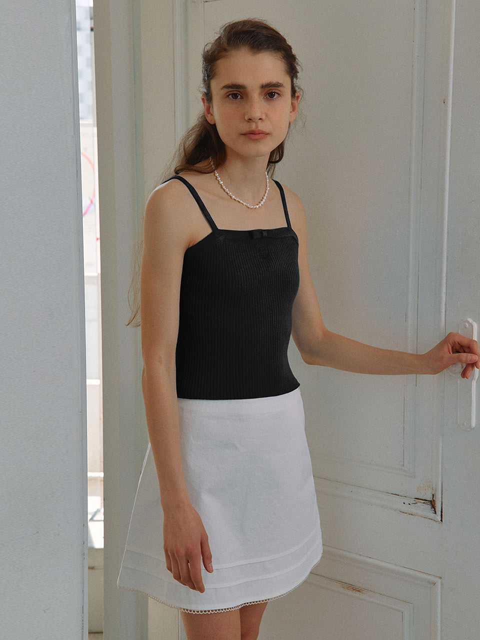 RIBBON SLIM SLEEVELESS BLACK