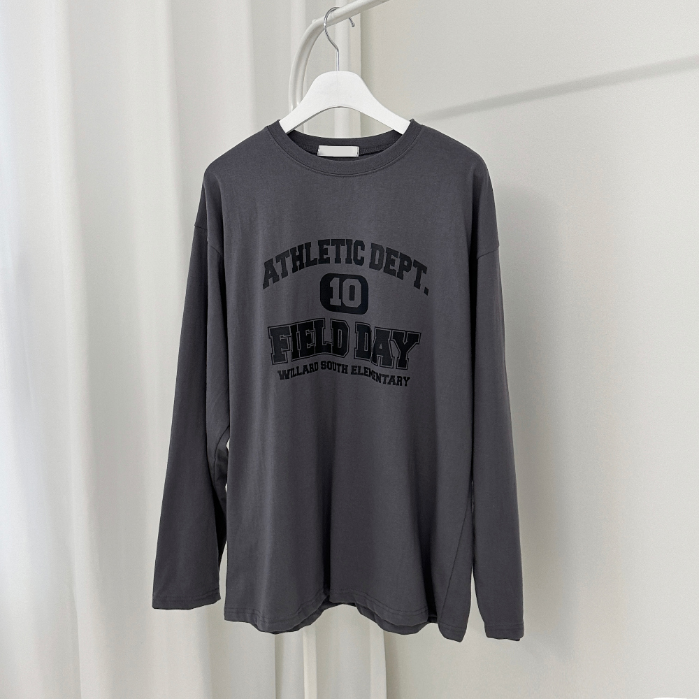 overfit box lettering long sleeve