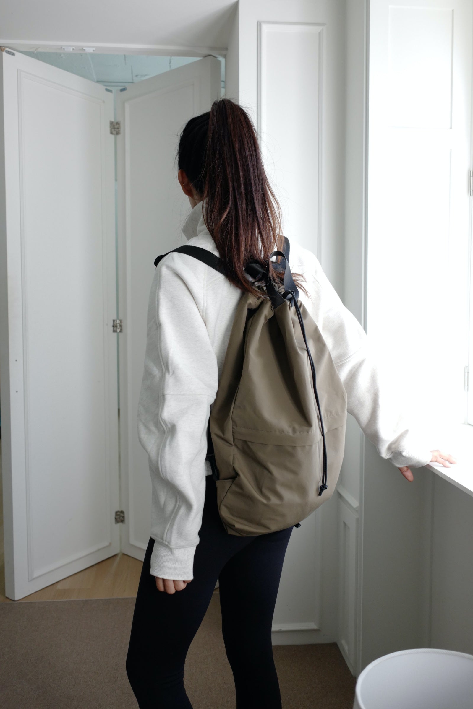 String backpack (Khaki_Brown)