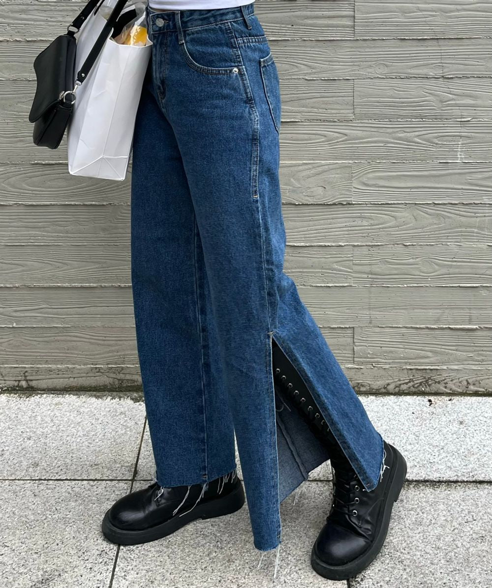 WIDE FIT SLIT MEDIUM BLUE DENIM PANTS [16634]