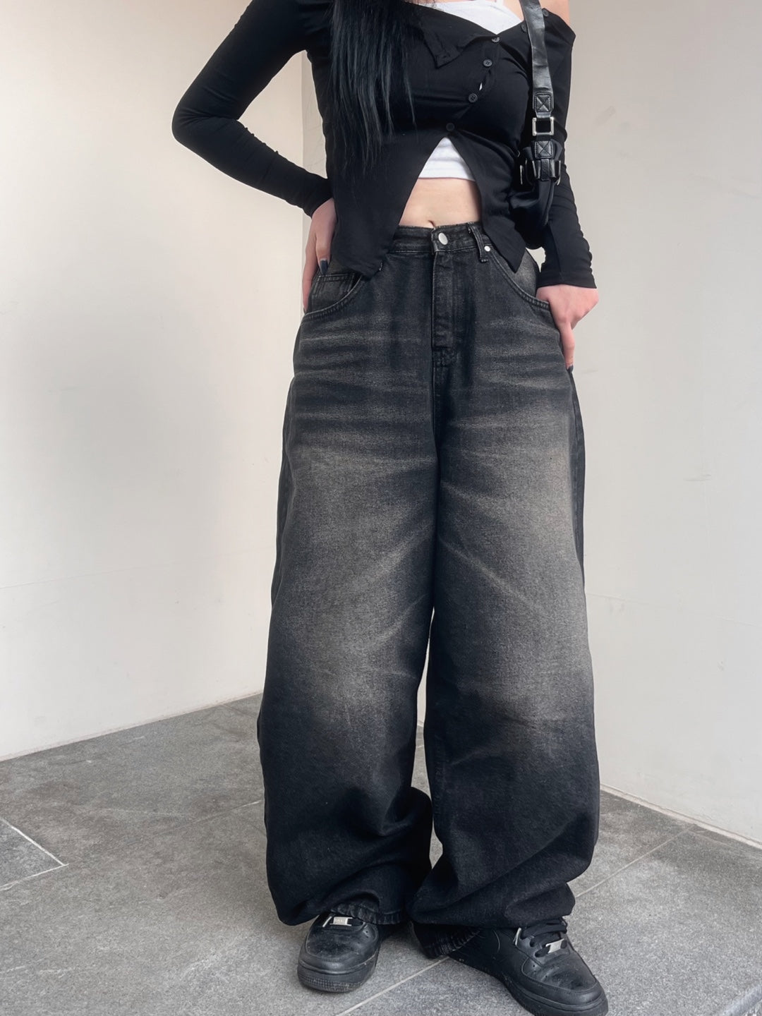 : Washing Detail Wide Fit Black Denim Pants