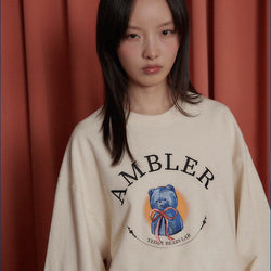 AMBLER 男女共用 Blue bear yearbook オーバーフィット マンツーマンTシャツ AMM1206