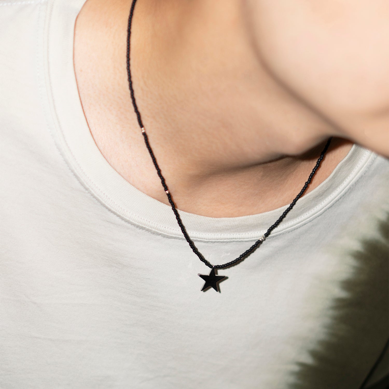 STAR NECKLACE (M)