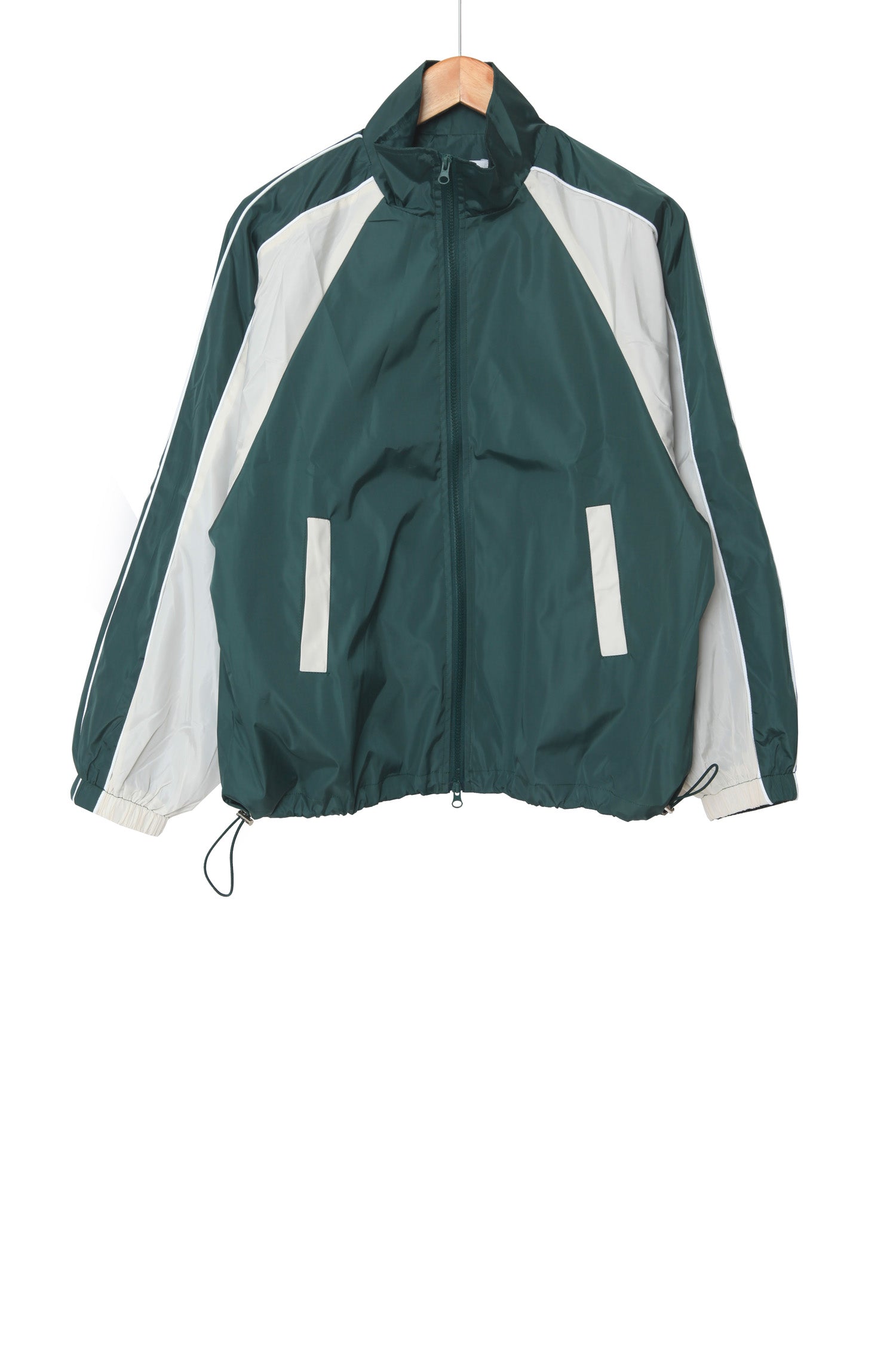 piping colored nylon jacket