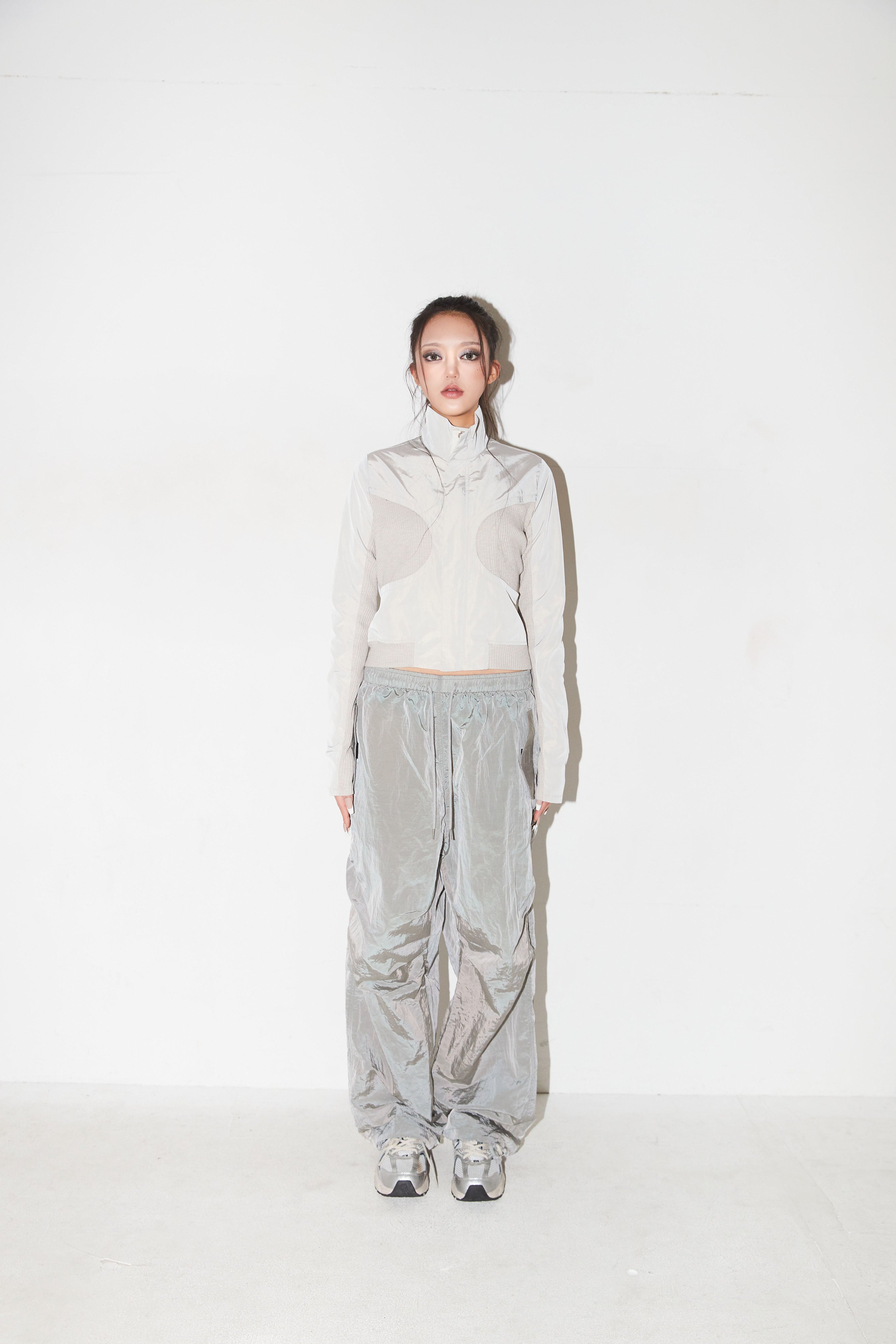 06. PARACHUTE PANTS GREY