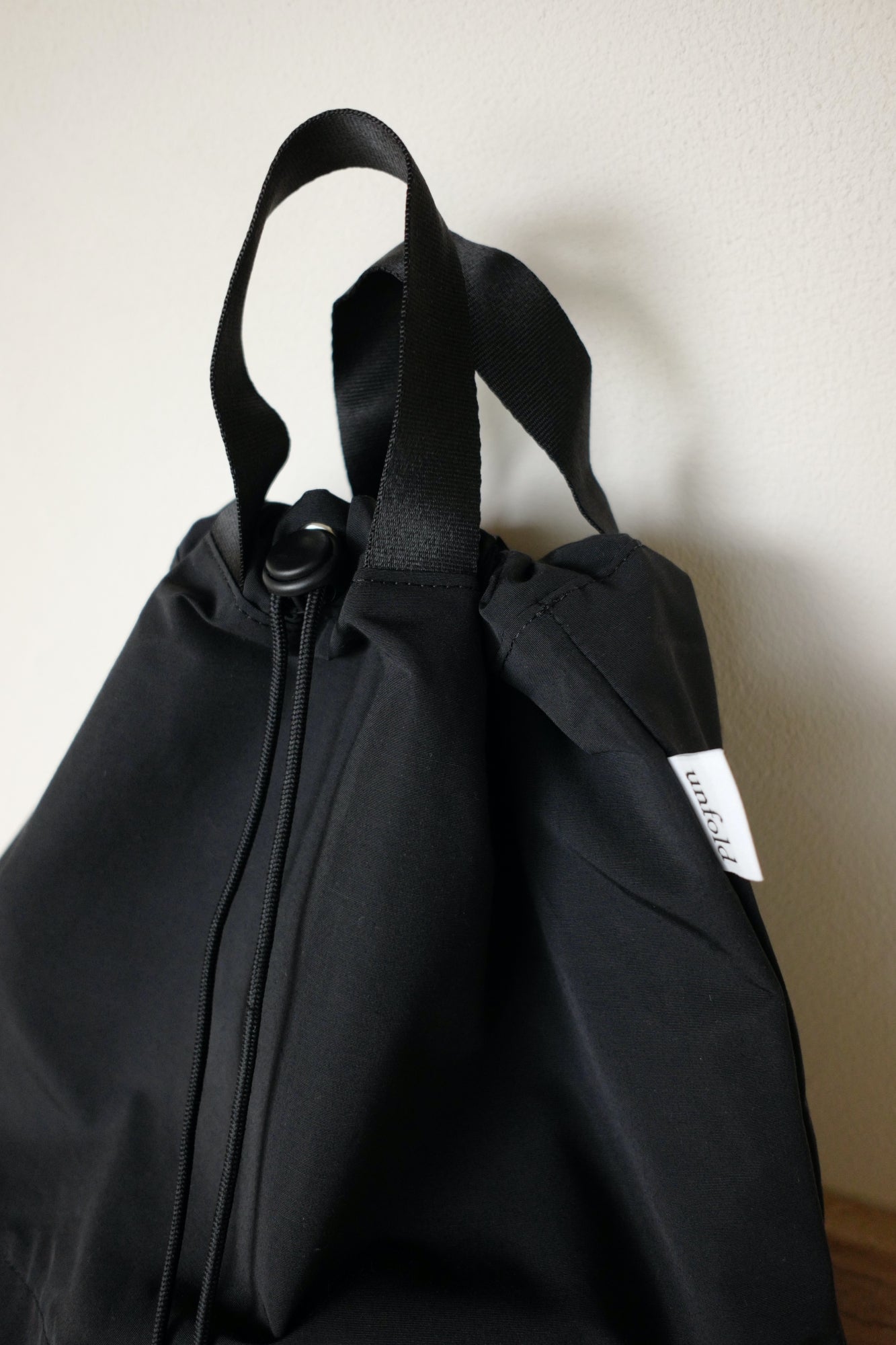 String backpack (Black)