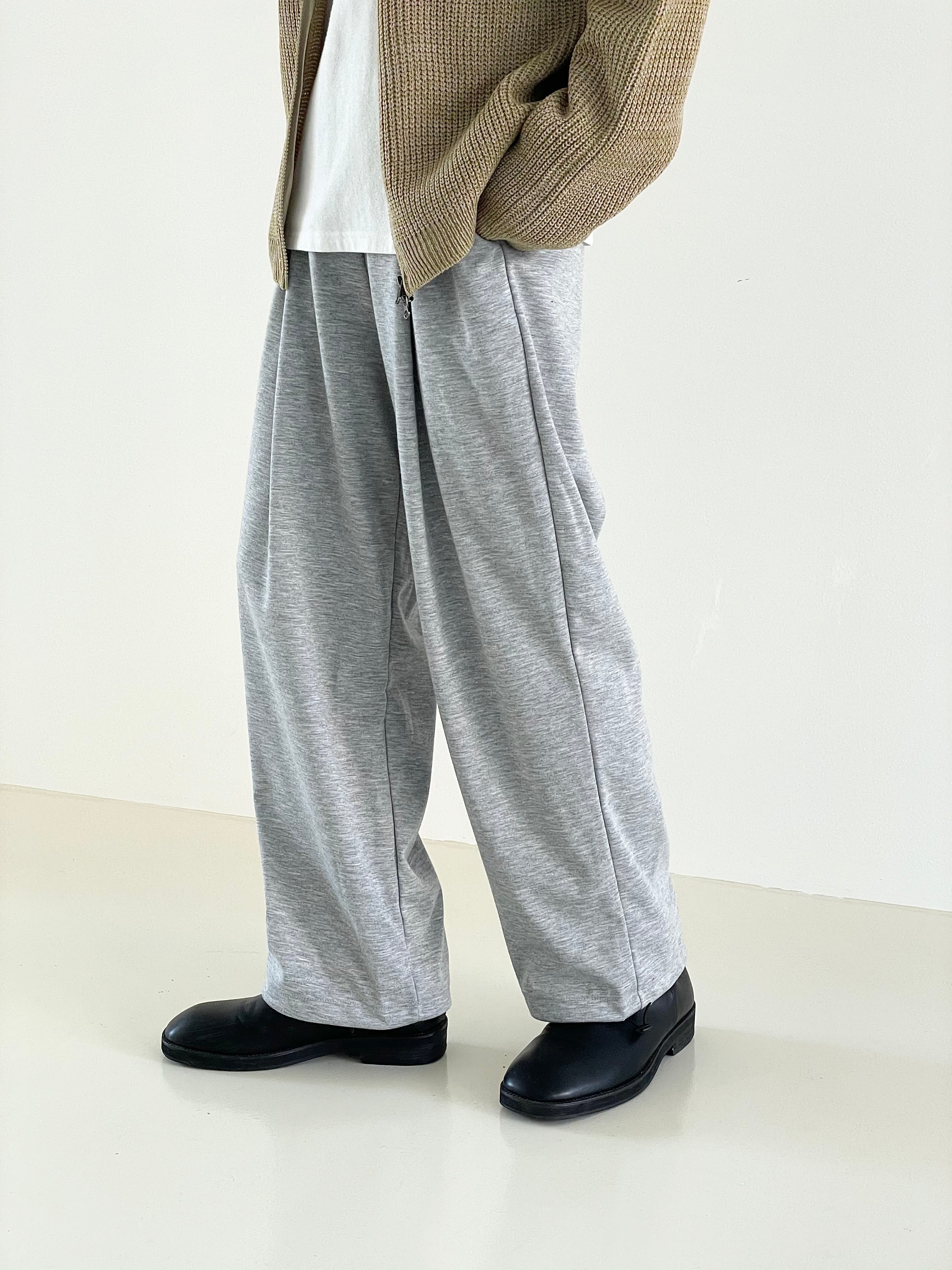 Pintuck wide string sweat pants