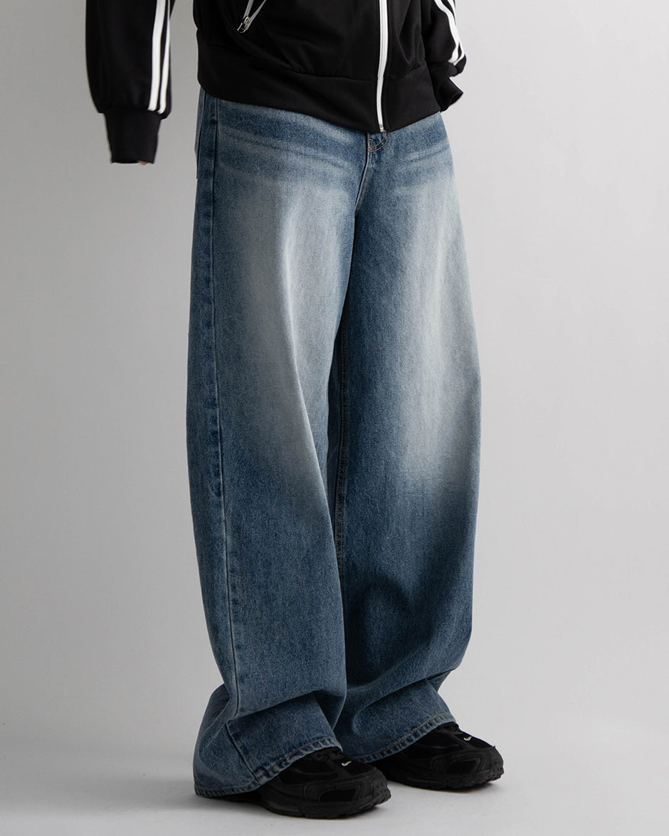 Point brush denim pants