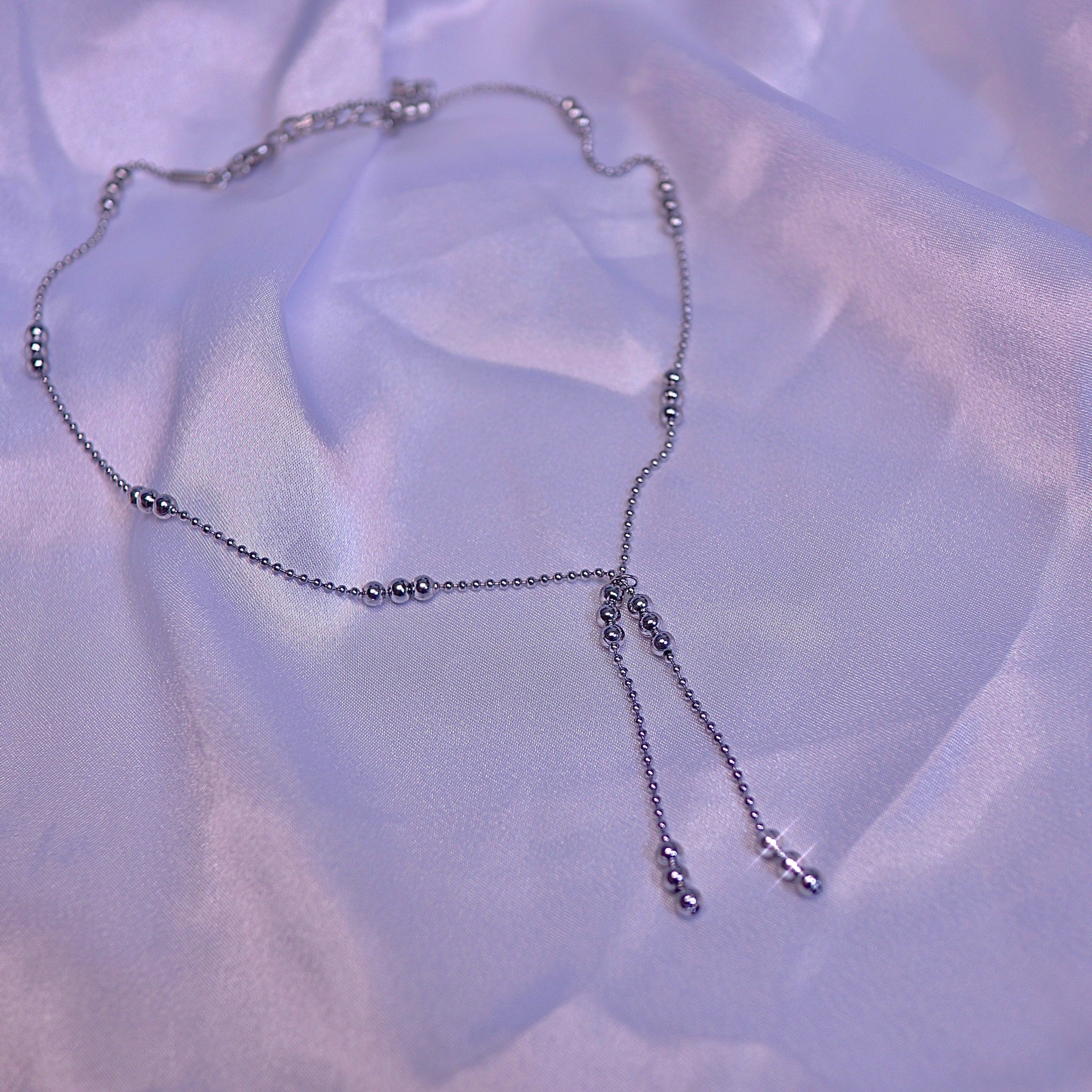 ribbon ball chain choker