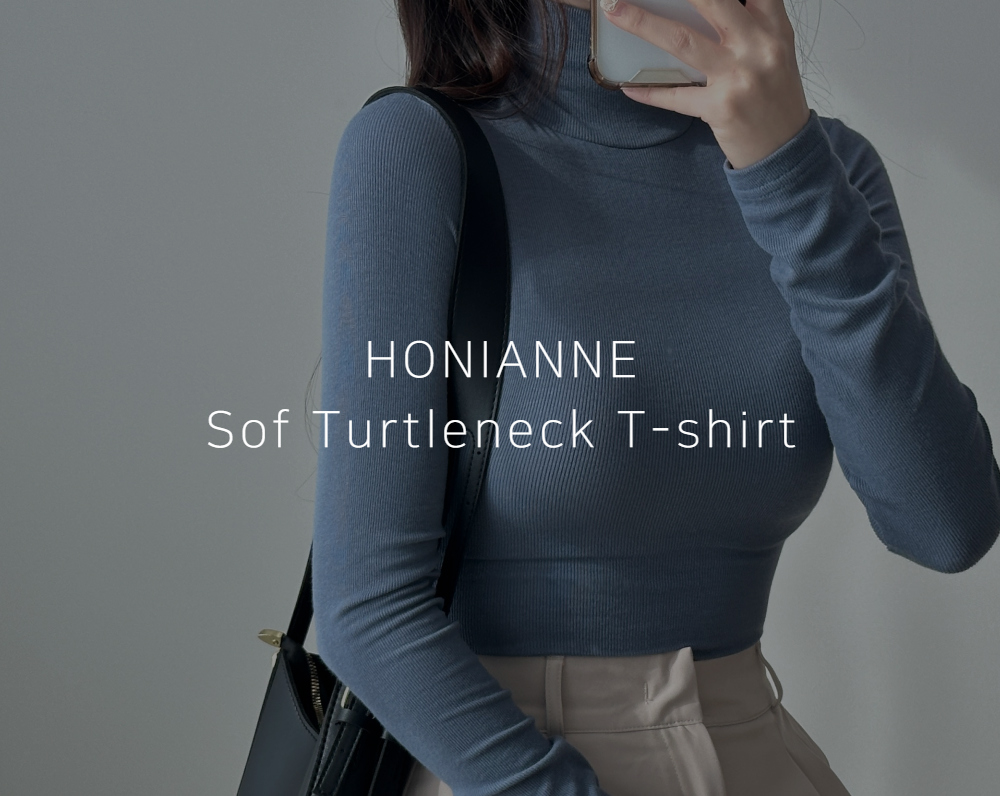 Soft turtleneck Long sleeved