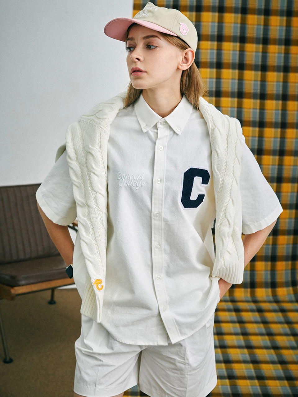 C Patch Short-Sleeved Unisex White Oxford Shirt