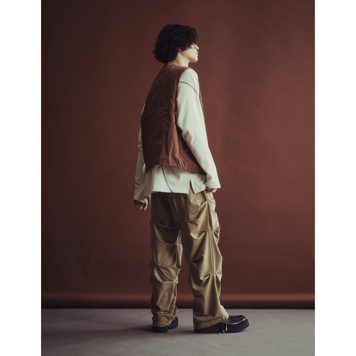 PIGMENT WASHED CREASE PANTS_CAMEL BROWN