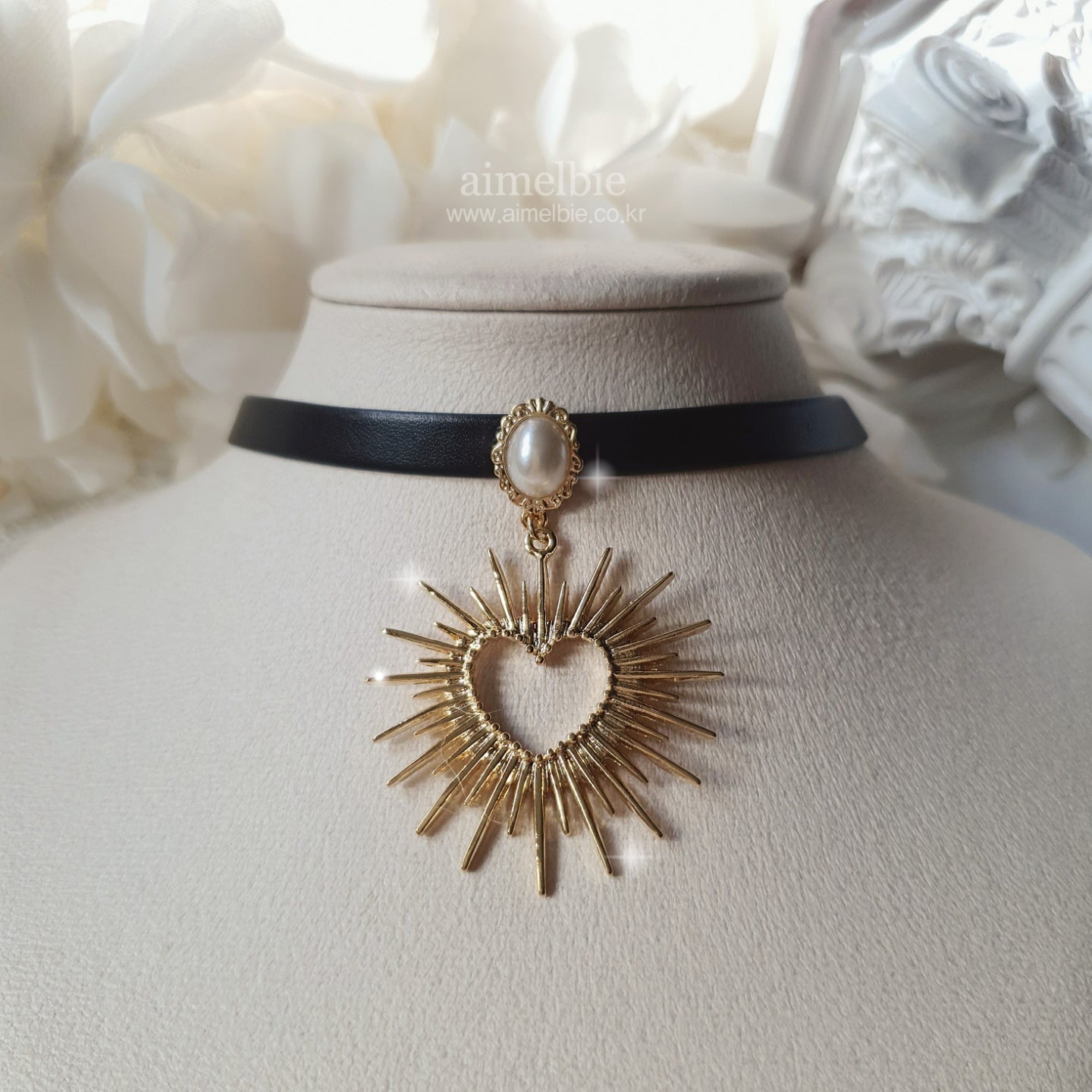 Heart Supernova Leather Choker - Gold ver.