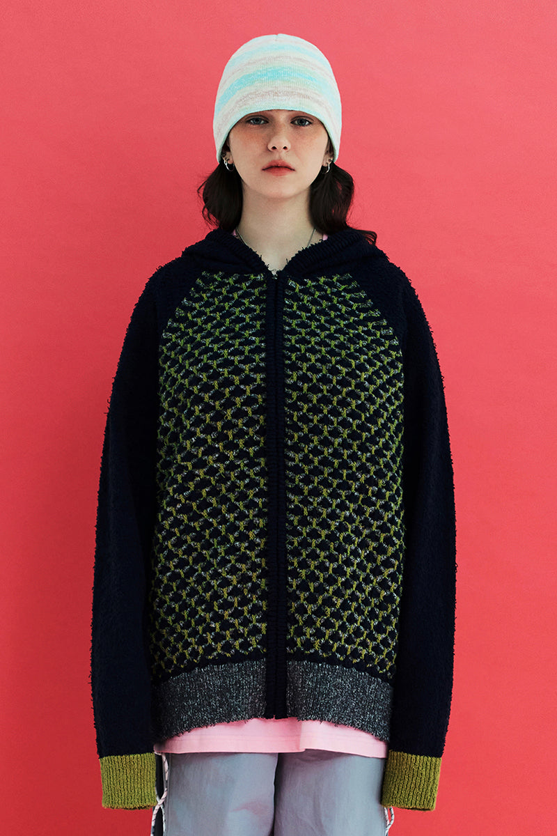 EMBOSSING CLOVER KNIT ZIP-UP HOODIE / NAVY