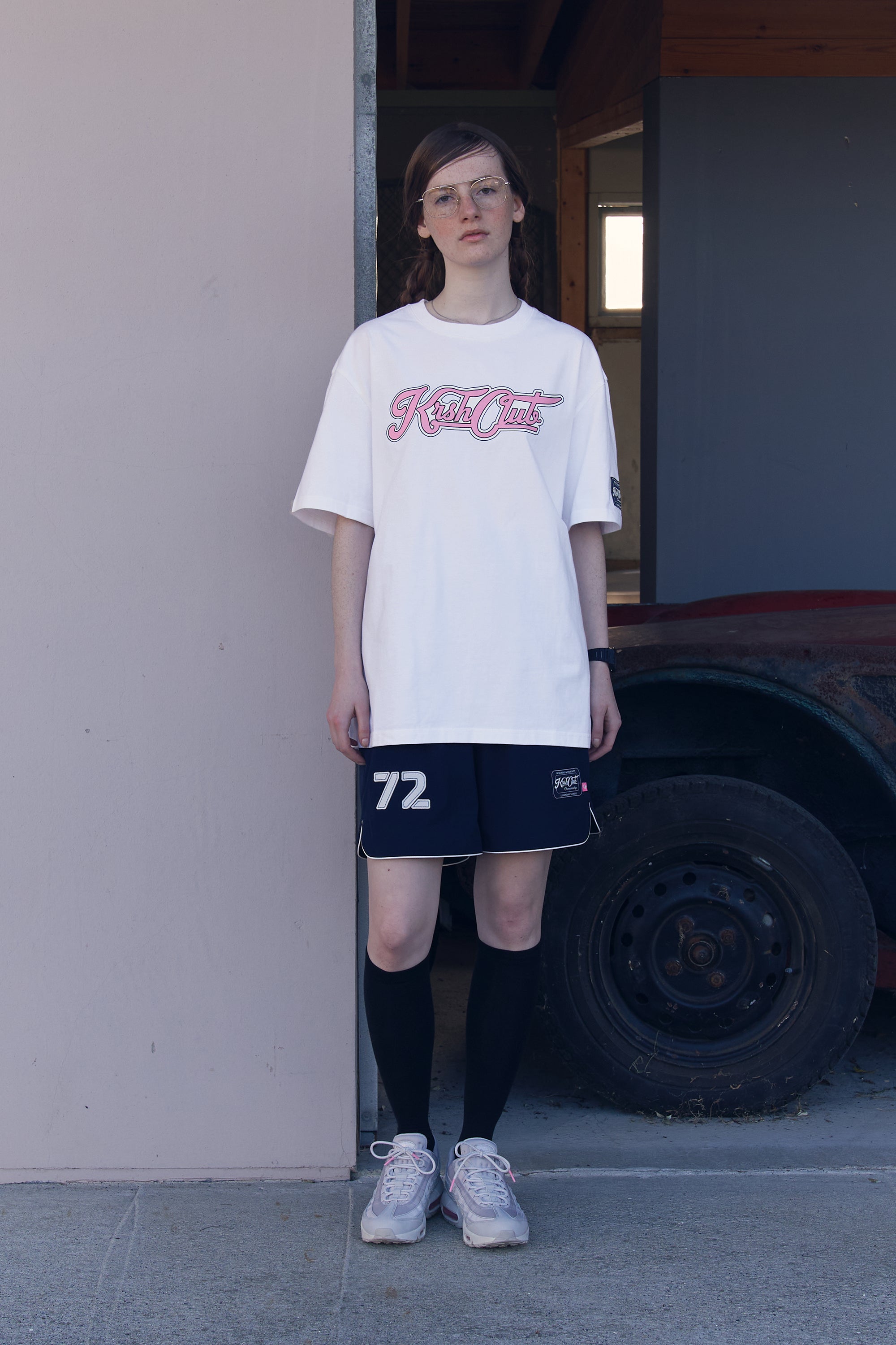 SPORTY GRAPHIC T-SHIRT [WHITE]