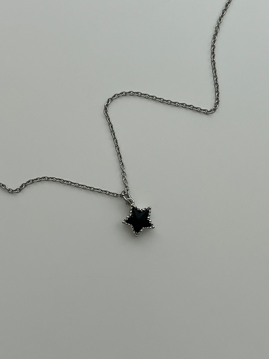 ﻿Little star necklace