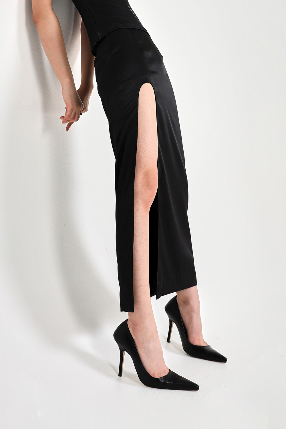 Slit skirt