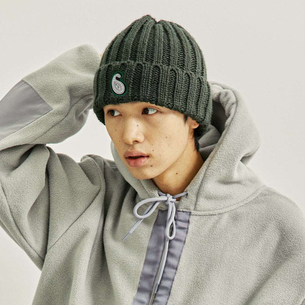 YP PAISLEY PATCH KNIT BEANIE DEEP GREEN