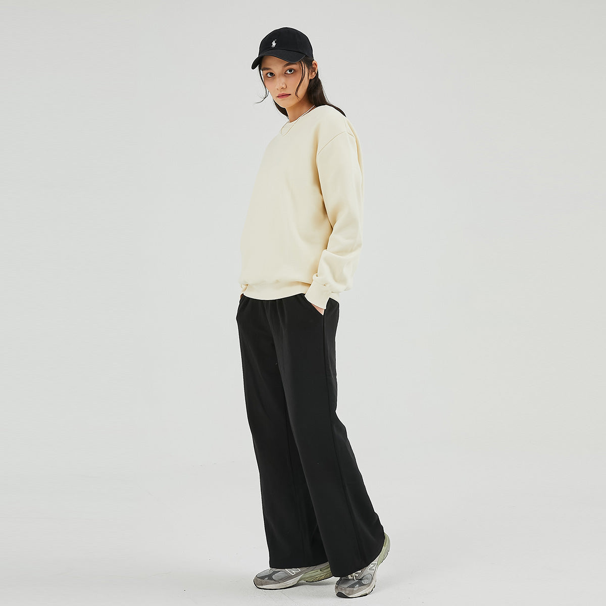 WIDE SWEATPANTS (CP0130)