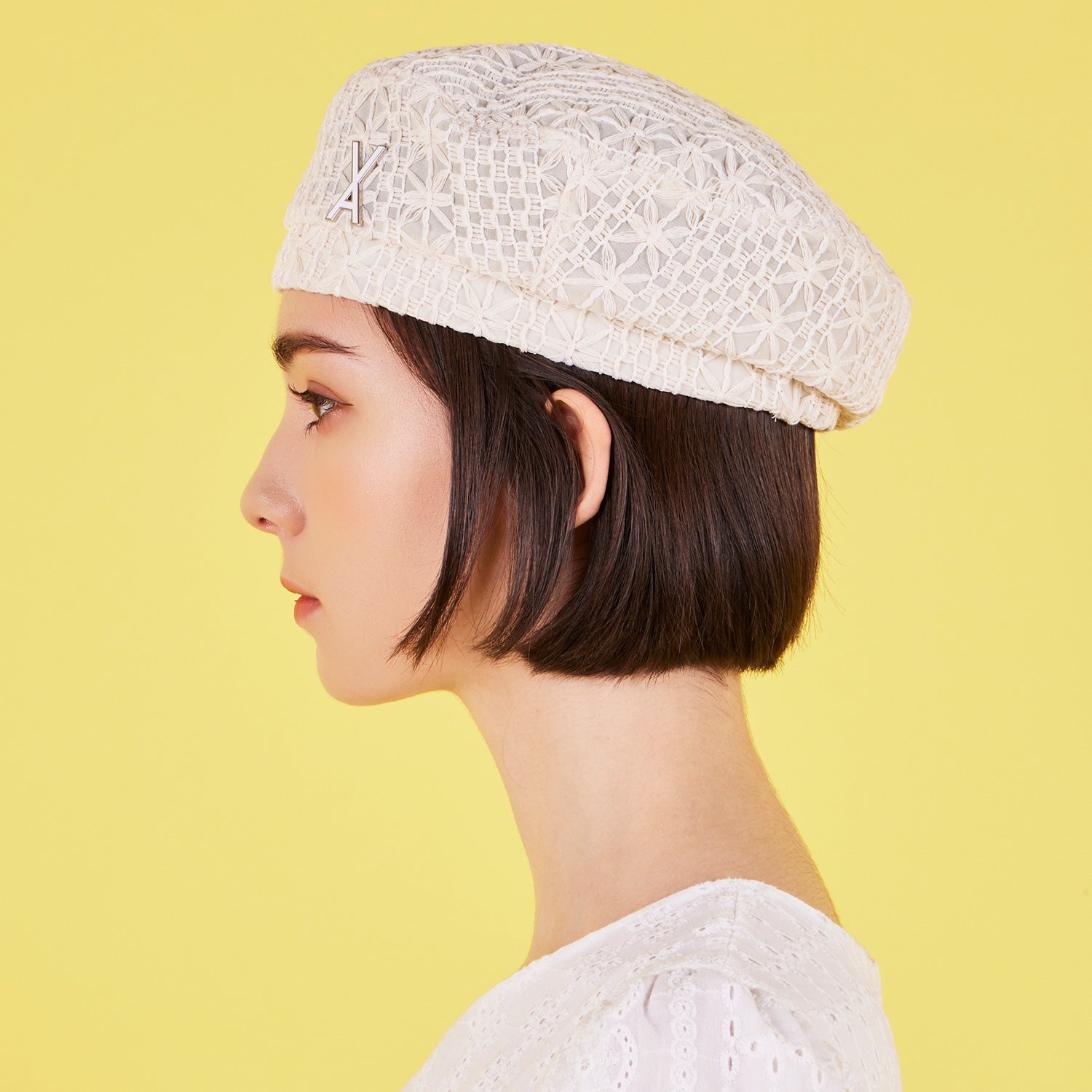 Epoxy Stud See Through Beret White