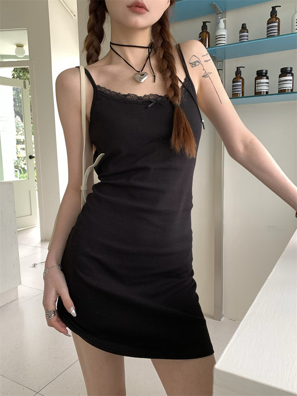 Sleeveless late black mini dress