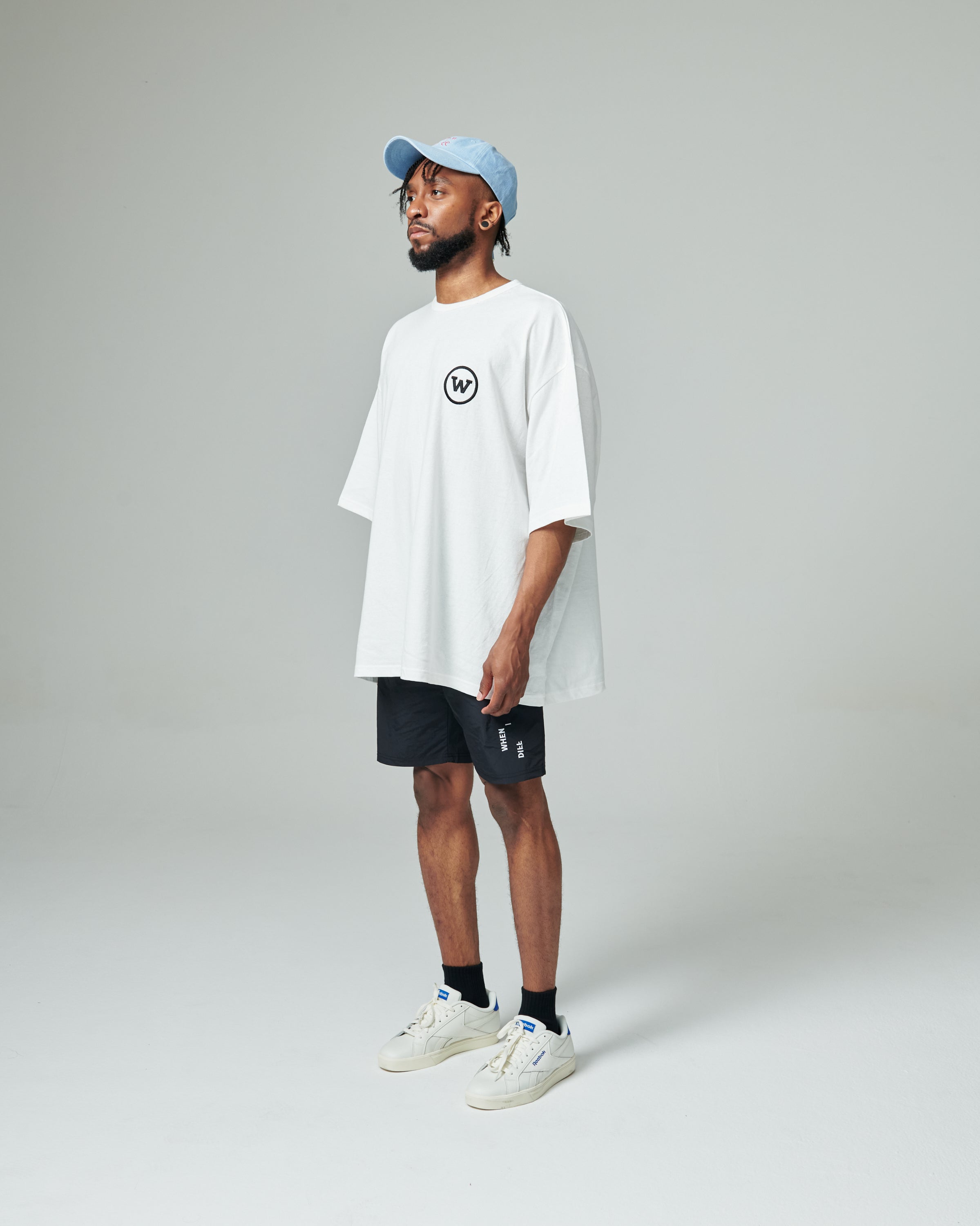 I Diff Logo Oversize T-shirts (White)