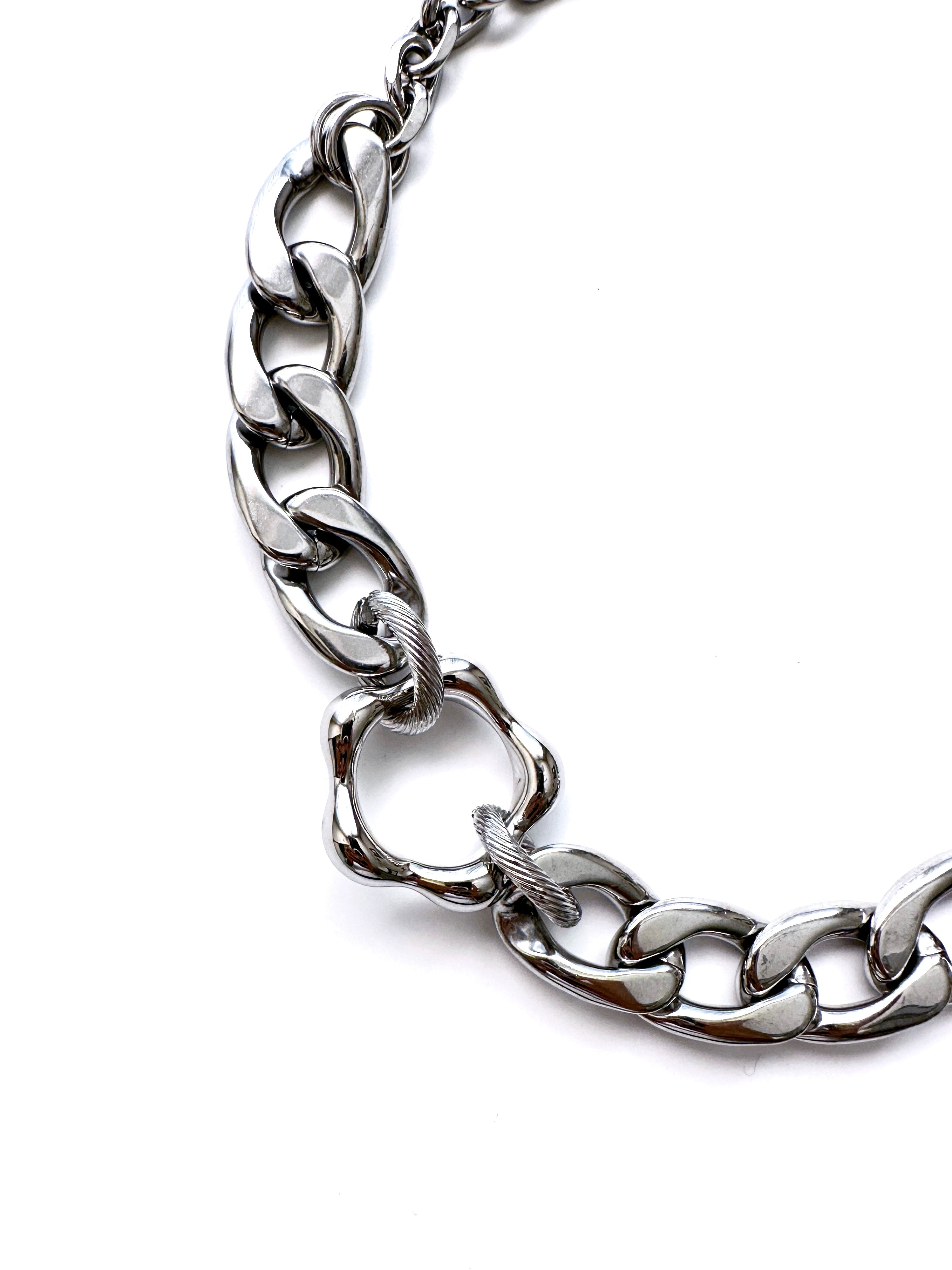 silver ring bold necklace