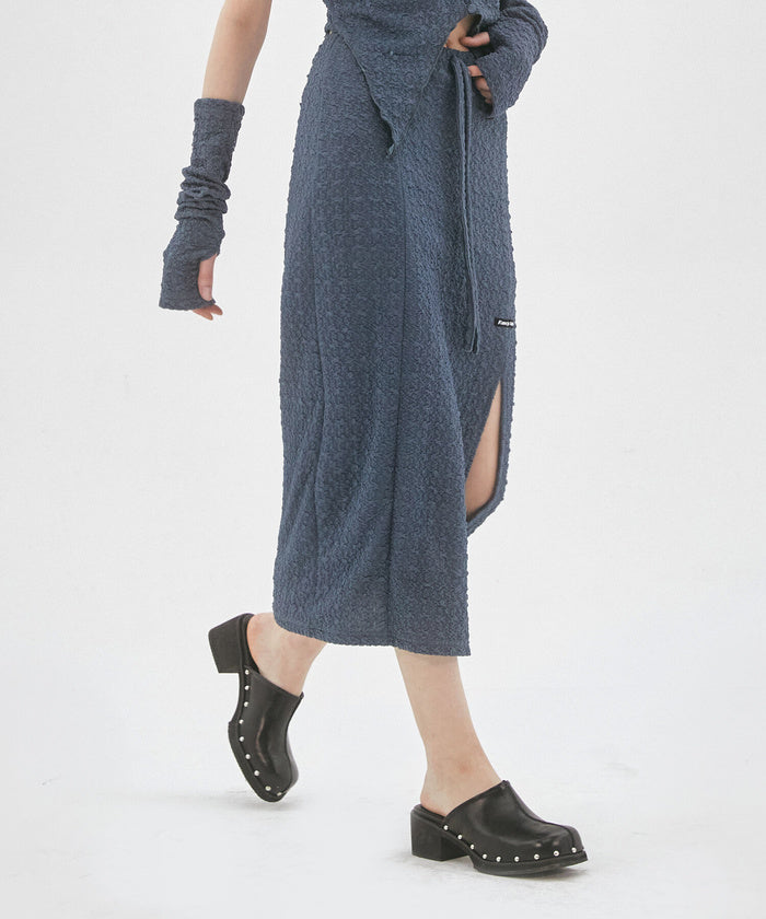 [NF] WRINKLE SLIT LONG SKIRT (DEEP BLUE)_F22QD318