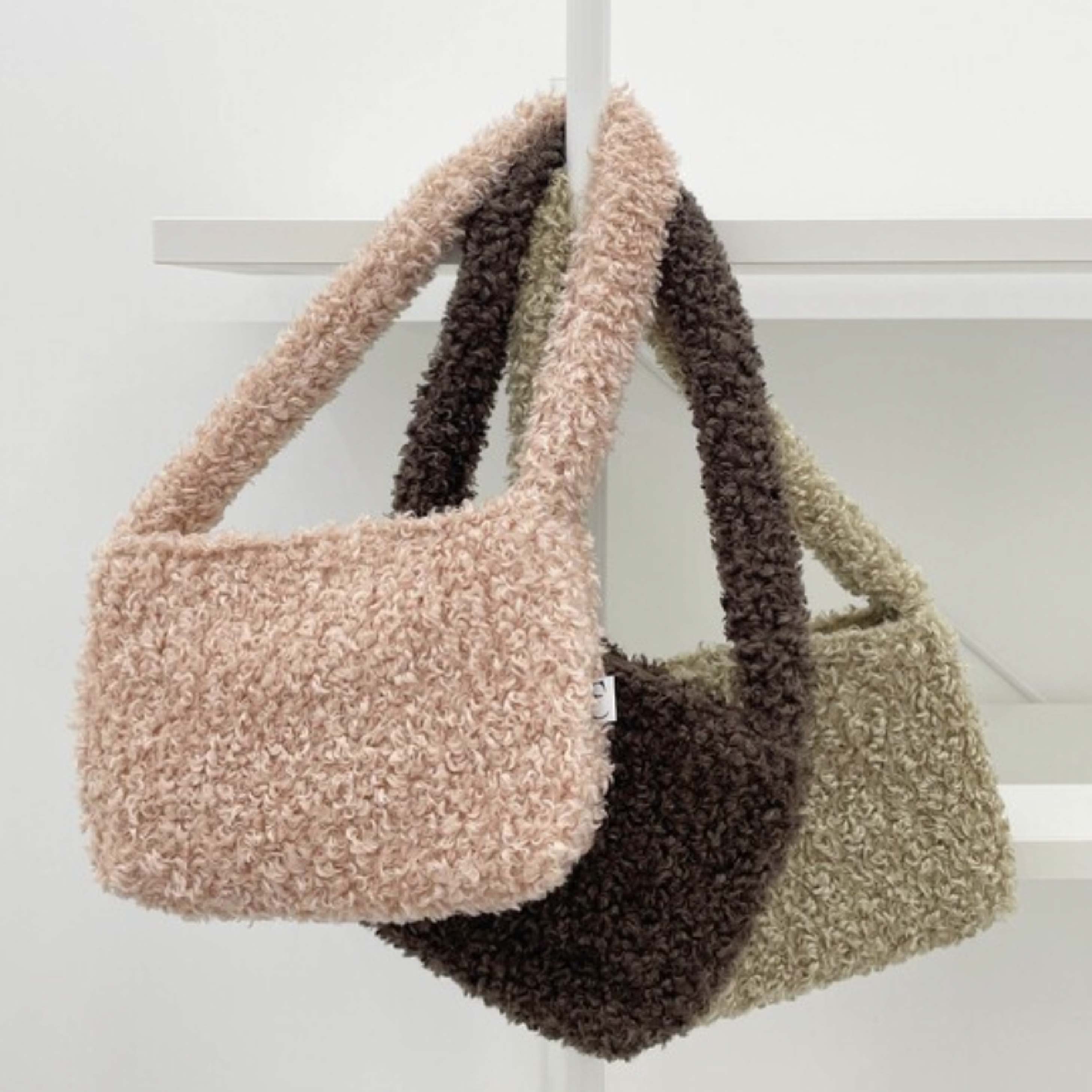 Fluffy Bag_Olive